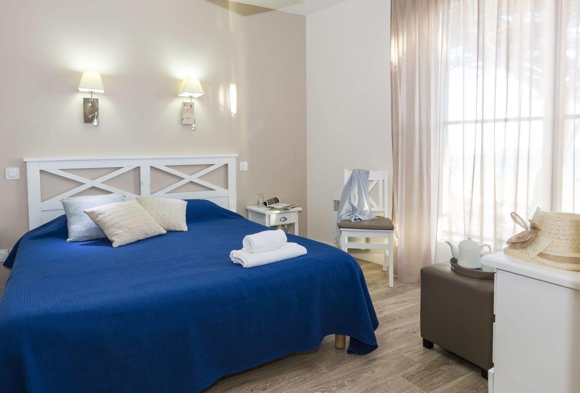 Résidence Prestige Odalys De La Plage Pornichet Esterno foto